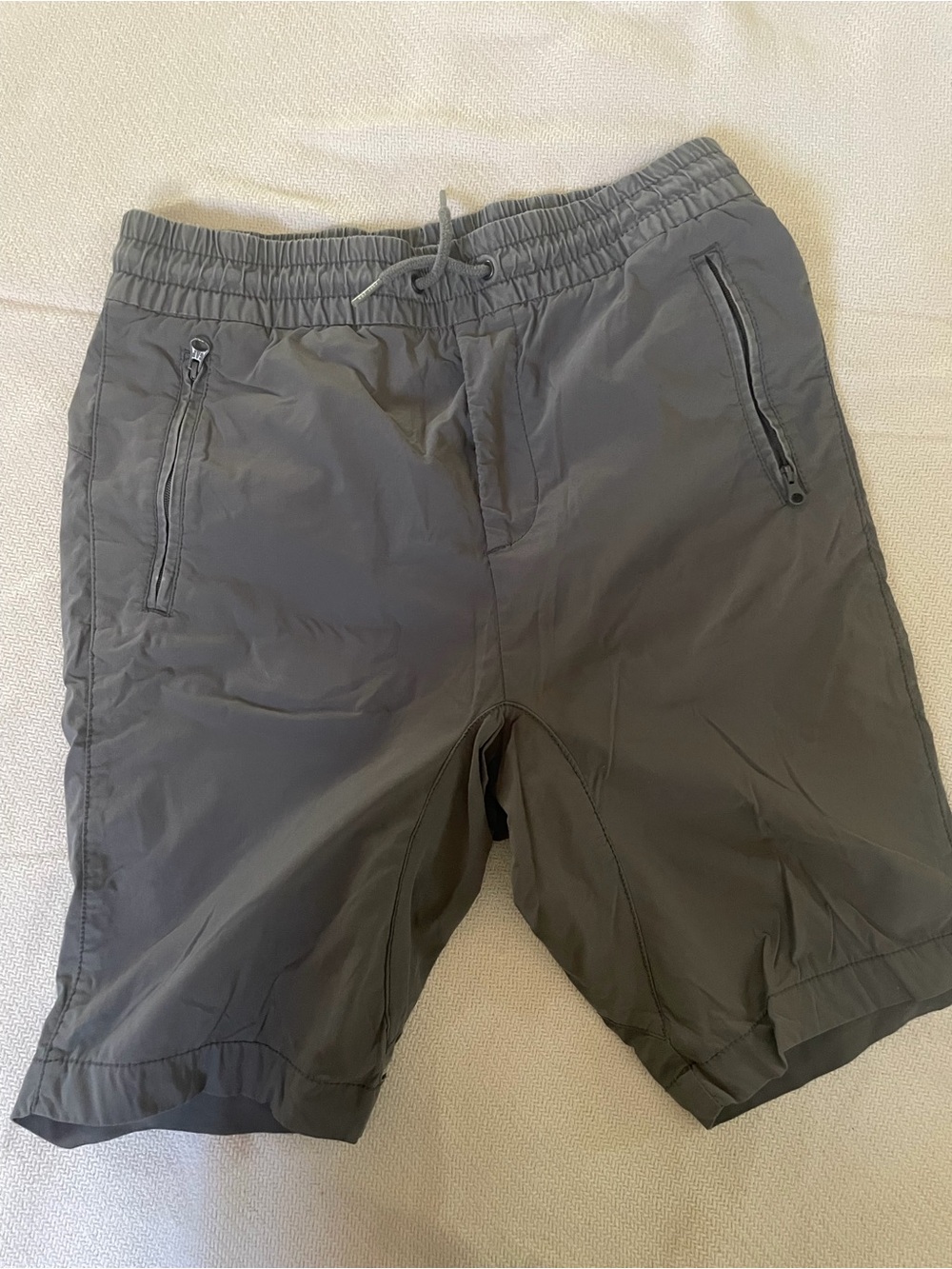 Elastic waist boys gray shorts